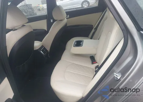 2016 Kia Optima Sxl Turbo z USA, uszkodzony, nr VIN 5XXGV4L24GG085759